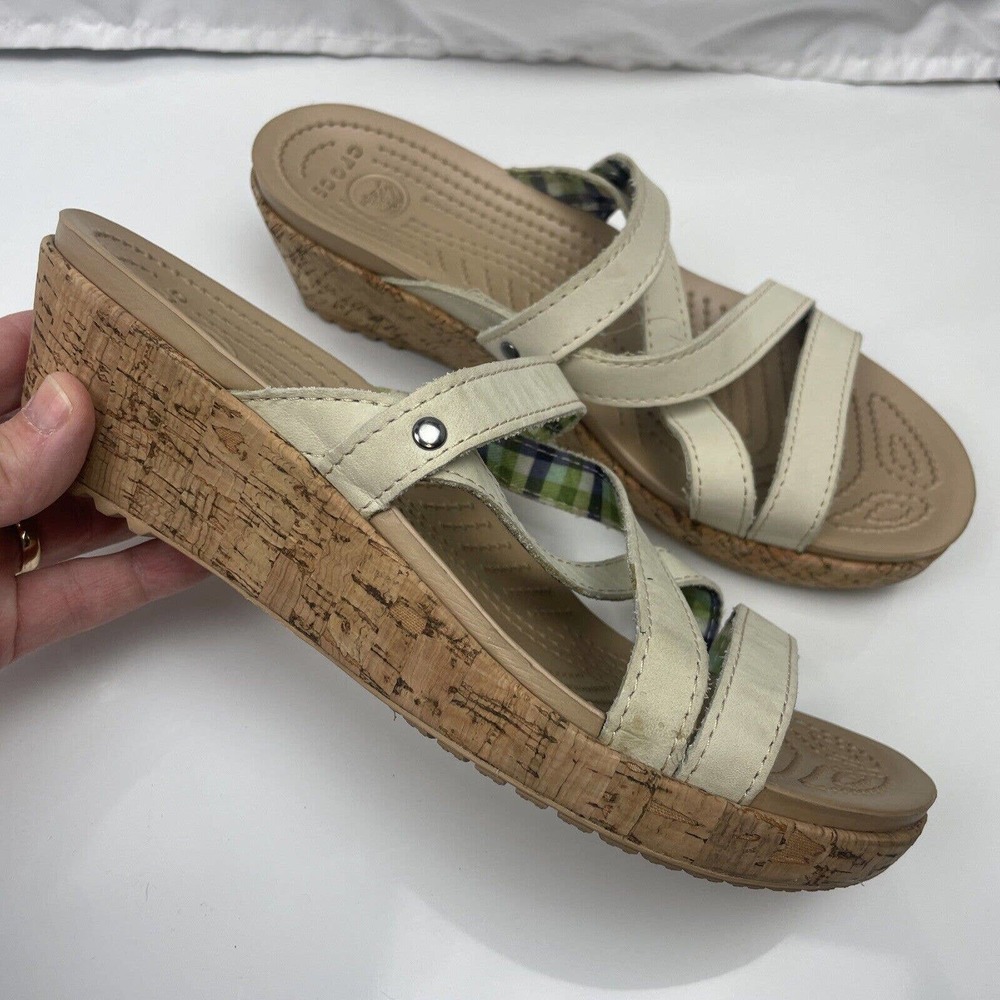 Crocs Aleigh Tan Beige Leather Platform Wedge Sandals size 7 Womens Cork Heel
